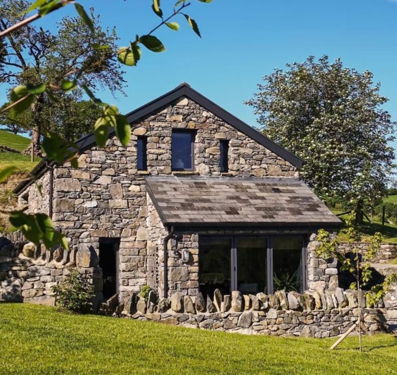 Couple's Luxury Retreat in North Walian Valley - Conwy, United Kingdom