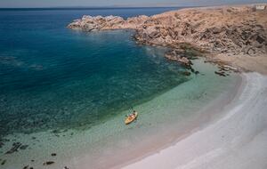 Casa Mantarraya | Modern Off-Grid Sanctuary Above the Sea of Cortez - Puerto Mexia, Mexico