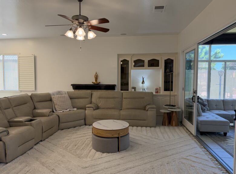 Private Backyard Oasis Near Bakersfield's Best Attractions - Bakersfield, California
