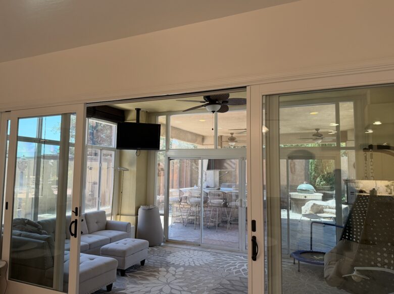 Private Backyard Oasis Near Bakersfield's Best Attractions - Bakersfield, California