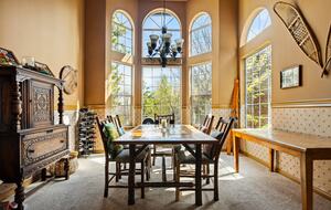 Lake Arrowhead Fireside Gathering Lodge - Lake Arrowhead, California