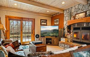 Lake Arrowhead Fireside Gathering Lodge - Lake Arrowhead, California
