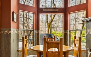 Lake Arrowhead Fireside Gathering Lodge - Lake Arrowhead, California