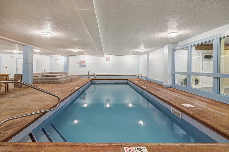 Swim Ski & Stroll Breckenridge - Breckenridge, Colorado