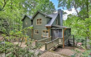 Ellijay Riverfront Cabin - Ellijay, Georgia