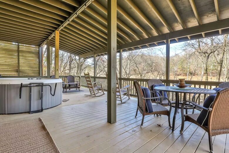 Ellijay Riverfront Cabin - Ellijay, Georgia