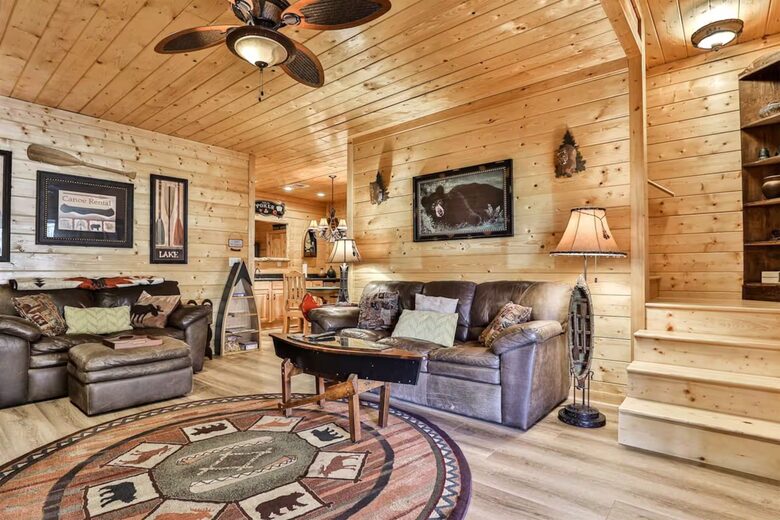 Ellijay Riverfront Cabin - Ellijay, Georgia