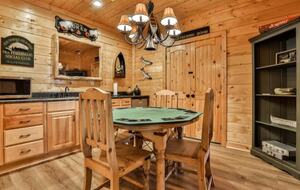 Ellijay Riverfront Cabin - Ellijay, Georgia