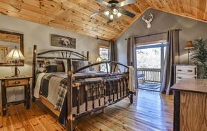 Ellijay Riverfront Cabin - Ellijay, Georgia