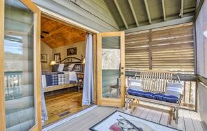 Ellijay Riverfront Cabin - Ellijay, Georgia