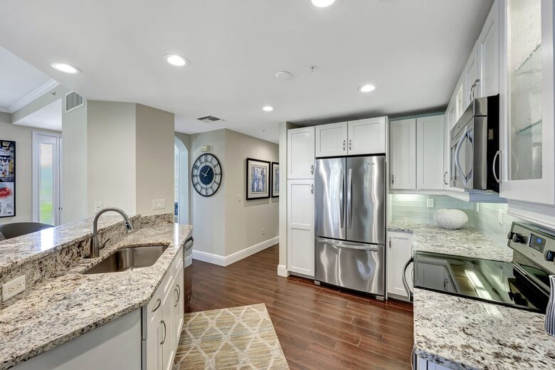 Gulf Harbour Condo with Golf Course Views - Fort Myers, Florida