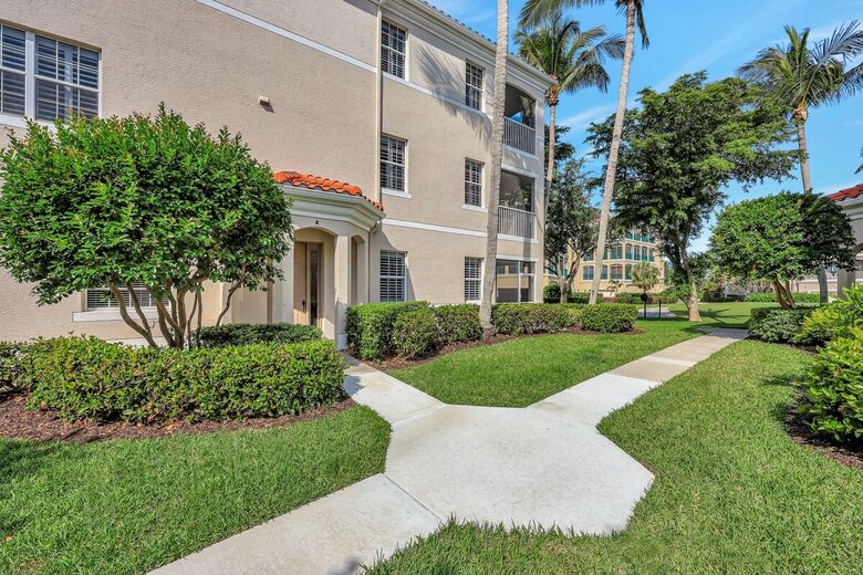 Gulf Harbour Condo with Golf Course Views - Fort Myers, Florida