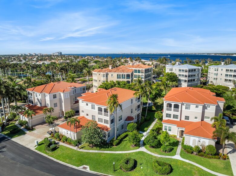 Gulf Harbour Condo with Golf Course Views - Fort Myers, Florida