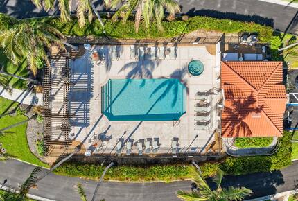 Gulf Harbour Condo with Golf Course Views - Fort Myers, Florida