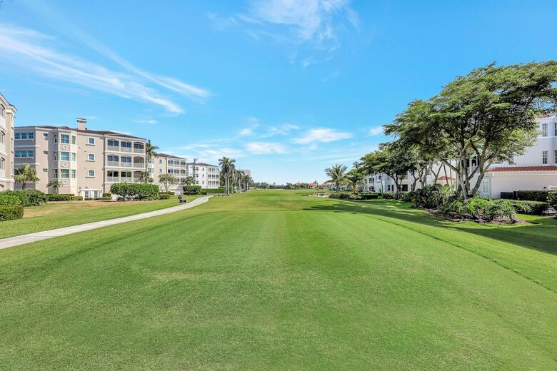 Gulf Harbour Condo with Golf Course Views - Fort Myers, Florida