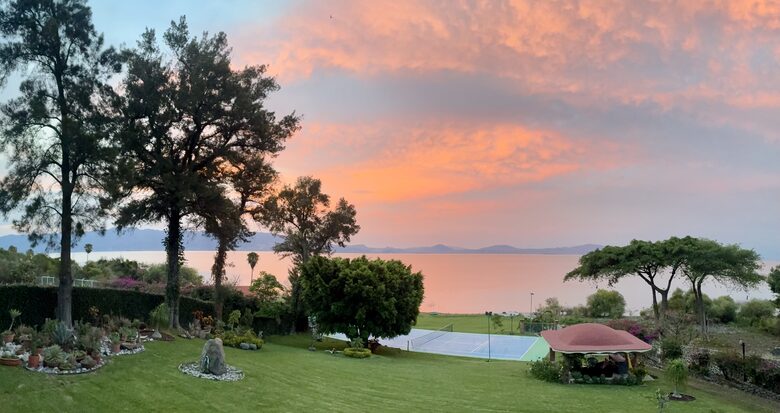 Lake Chapala Estate with Dock and Sport Court - Tuxcueca, Mexico