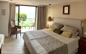 Lake Chapala Estate with Dock and Sport Court - Tuxcueca, Mexico