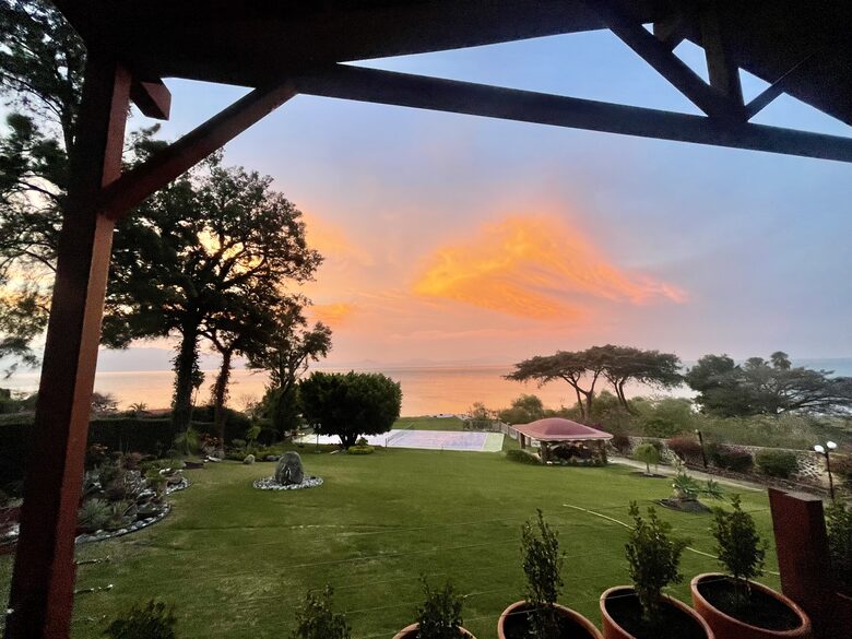 Lake Chapala Estate with Dock and Sport Court - Tuxcueca, Mexico