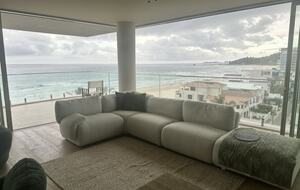 Palm Beach Oceanview Retreat - Gold Coast, Australia