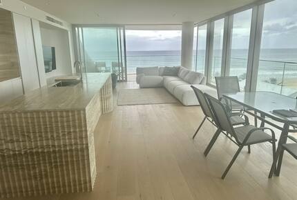 Palm Beach Oceanview Retreat - Gold Coast, Australia
