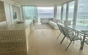Palm Beach Oceanview Retreat - Gold Coast, Australia