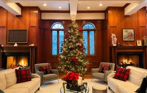 Holiday 2026 | Hudson Valley Luxury Retreat in Woodstock - Woodstock, New York