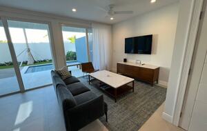 Sleek Grace Bay Retreat - Providenciales, Turks and Caicos Islands