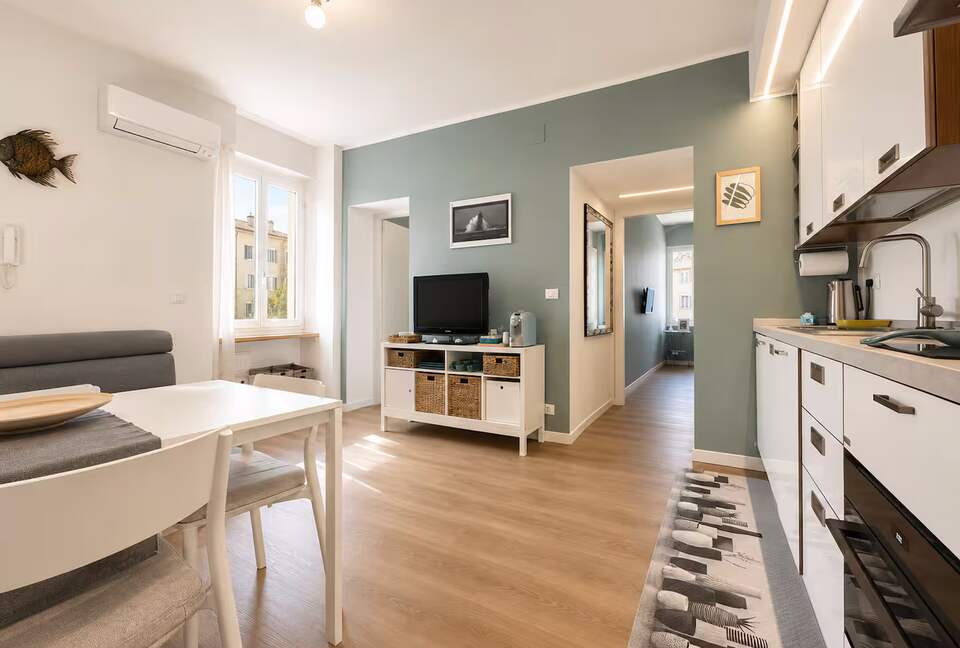 Charming Varazze Coastal Apartment - Varazze, Italy