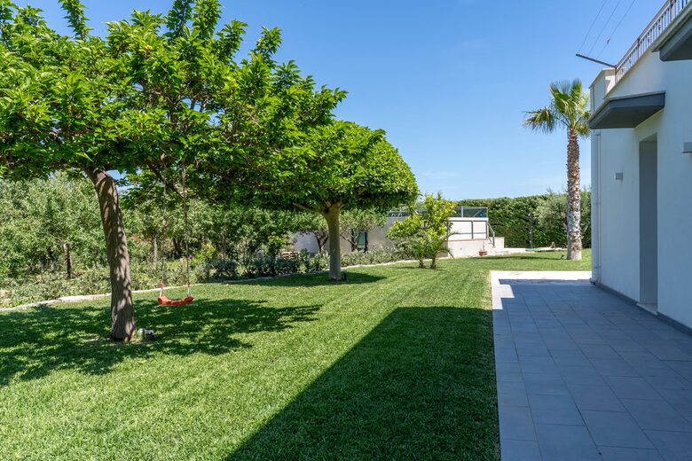 Sicilian Vista | Elegant Villa with Pool & Sea Views - Termini Imerese , Italy