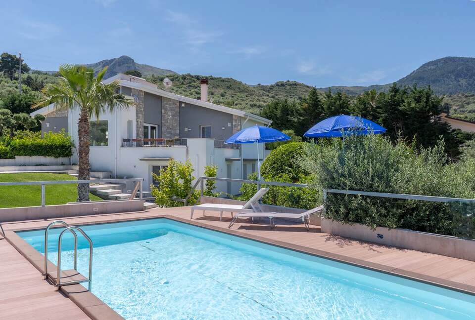 Sicilian Vista | Elegant Villa with Pool & Sea Views - Termini Imerese , Italy