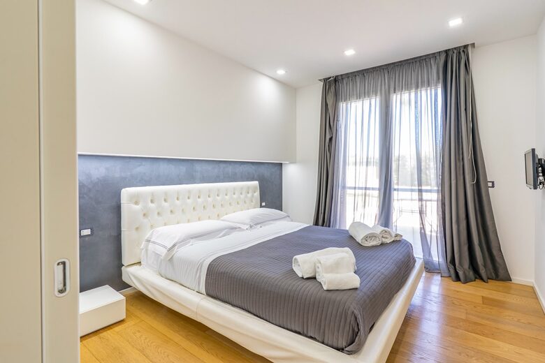 Sicilian Vista | Elegant Villa with Pool & Sea Views - Termini Imerese , Italy