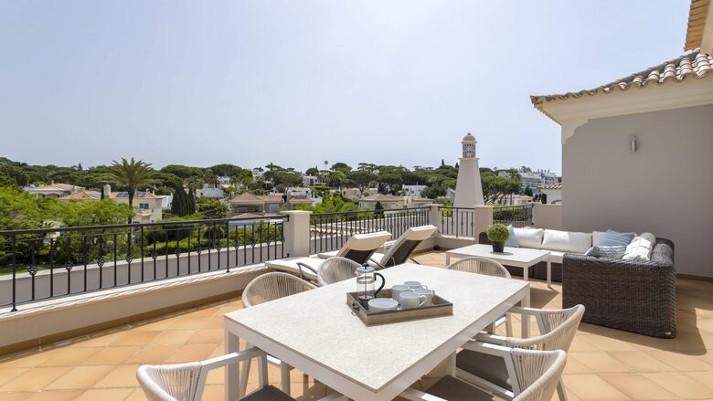 Villa Joia - Almancil, Portugal