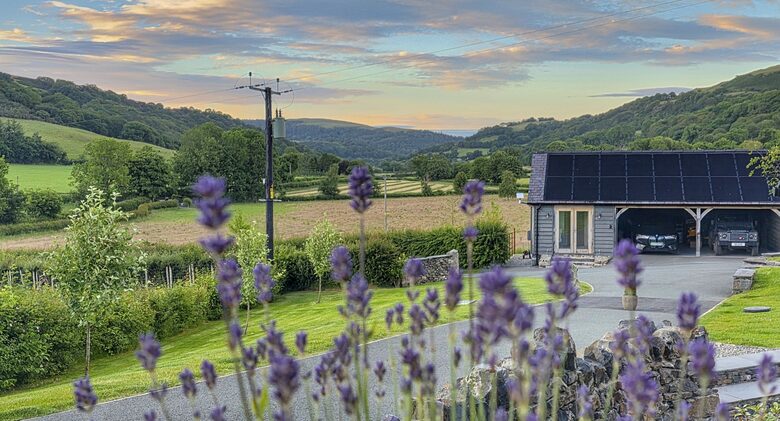 Couple's Luxury Retreat in North Walian Valley - Conwy, United Kingdom