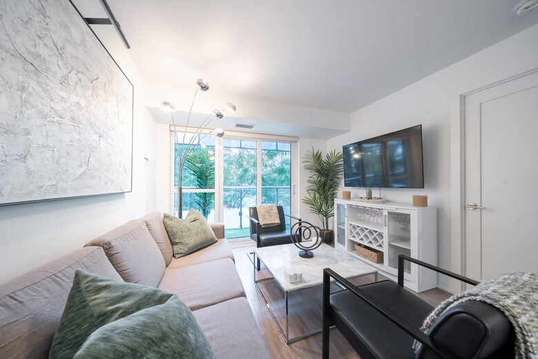 Entertainment District Retreat with CN Tower Views - Toronto, Canada