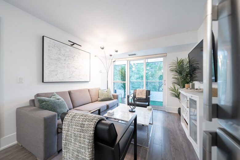 Entertainment District Retreat with CN Tower Views - Toronto, Canada