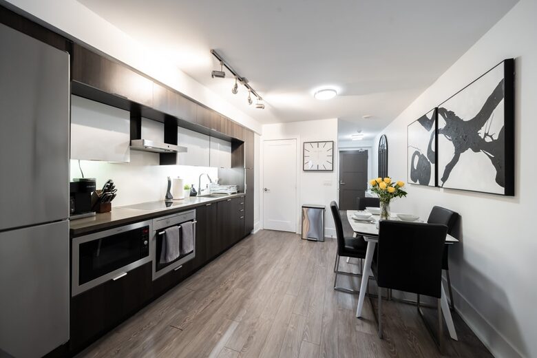 Entertainment District Retreat with CN Tower Views - Toronto, Canada