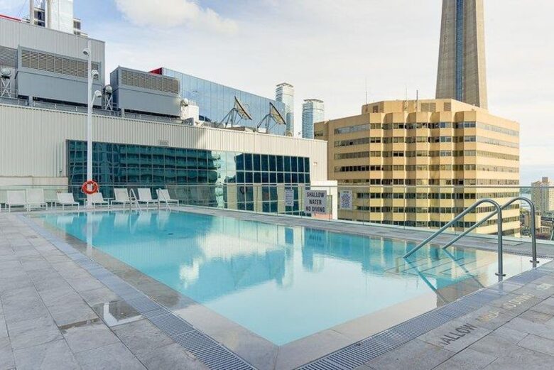 Entertainment District Retreat with CN Tower Views - Toronto, Canada