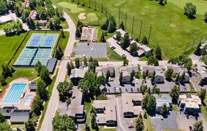 Four-Season Retreat Between Vail and Beaver Creek - Avon, Colorado