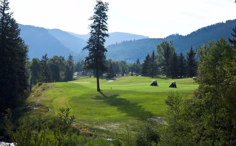 Four-Season Retreat Between Vail and Beaver Creek - Avon, Colorado