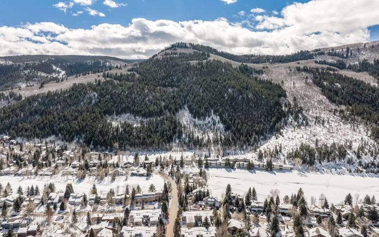 Four-Season Retreat Between Vail and Beaver Creek - Avon, Colorado