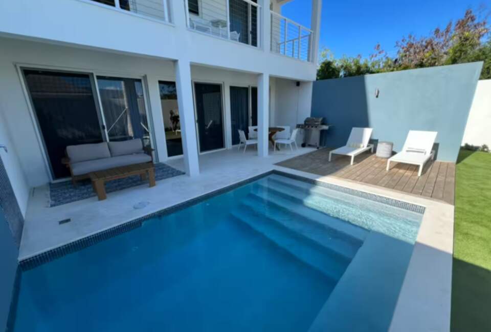Sleek Grace Bay Retreat - Providenciales, Turks and Caicos Islands