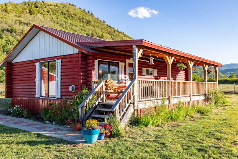 บ้านไม้ Mill Creek บนพื้นที่ส่วนตัว 80 เอเคอร์ - Anaconda, Montana