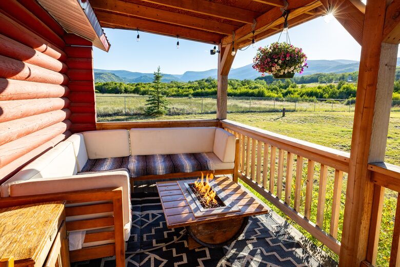 บ้านไม้ Mill Creek บนพื้นที่ส่วนตัว 80 เอเคอร์ - Anaconda, Montana