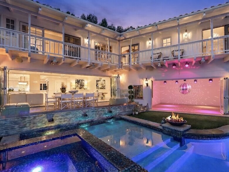 Floresta Pacific Palisades Stunning Estate - Pacific Palisades, California