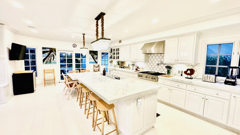 Floresta Pacific Palisades Stunning Estate - Pacific Palisades, California