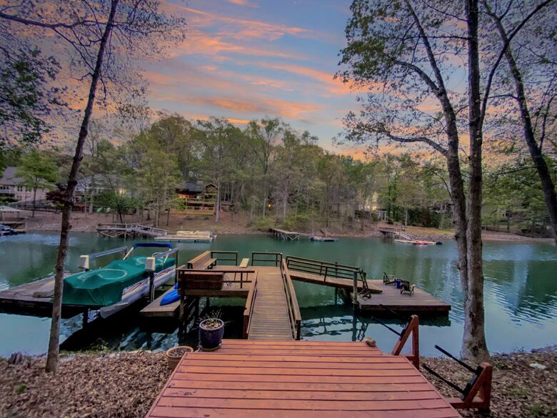 Lake Norman Cabin with Dock and Diving Board - Mooresville, North Carolina