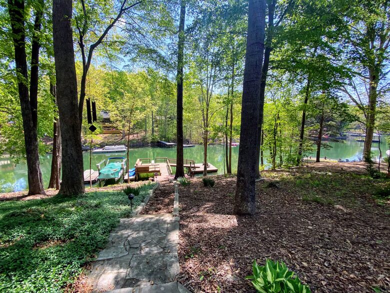 Lake Norman Cabin with Dock and Diving Board - Mooresville, North Carolina