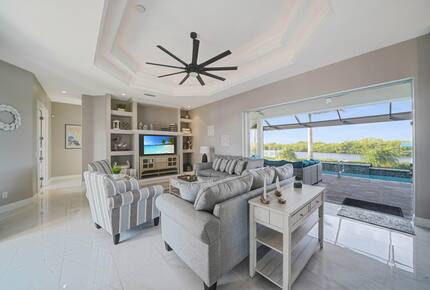 Port Charlotte Waterfront Retreat with Private Dock - Port Charlotte, Florida