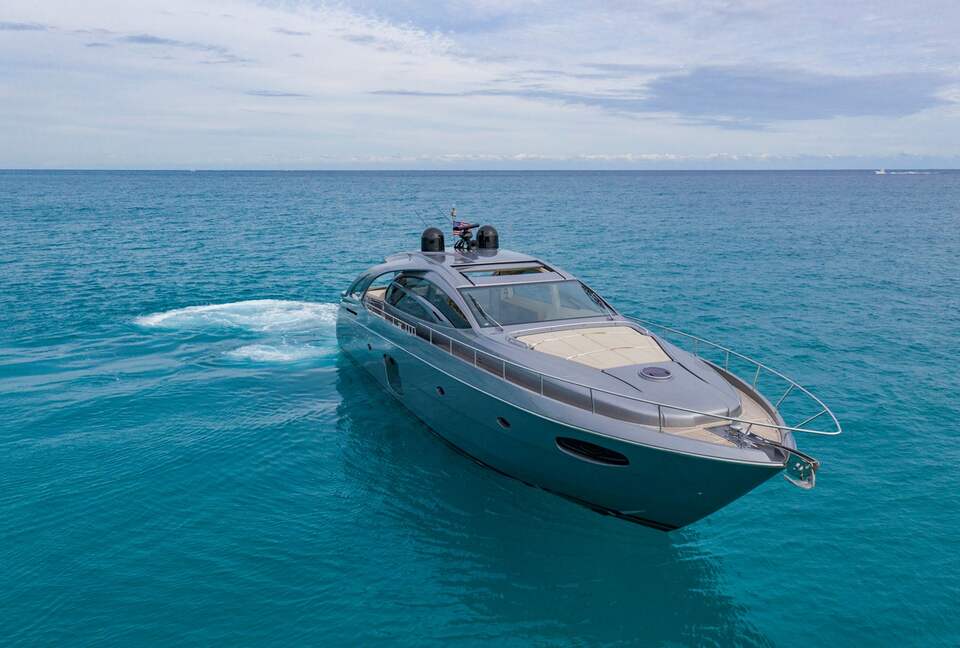 Iconic Hamptons Yacht Day Trips Aboard a 70-Foot Pershing - Middletown, Connecticut