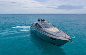 Iconic Hamptons Yacht Day Trips Aboard a 70-Foot Pershing - Middletown, Connecticut